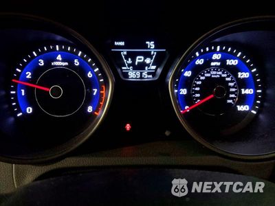 Zdjęcie 9 z 12 samochodu: 2016 HYUNDAI ELANTRA SE VIN:5NPDH4AE4GH682261 - miniatura