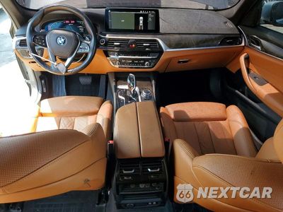 Zdjęcie 8 z 13 samochodu: 2022 BMW 530E VIN:WBA13AG04NCK15987 - miniatura