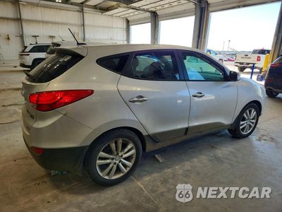 Trzecie zdjęcie samochodu z tyłu: 2011 HYUNDAI TUCSON LIMITED VIN:KM8JUCAC3BU226172 - miniatura