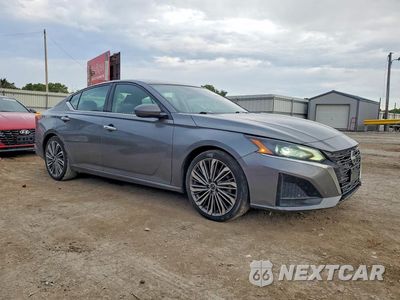 Czwarte zdjęcie samochodu z boku: 2023 NISSAN ALTIMA SE-R VIN:1N4BL4EV7PN337344 - miniatura