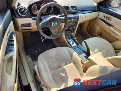 Zdjęcie 8 z 12 samochodu: 2007 MAZDA 3 I VIN:JM1BK32G571663132 - miniatura
