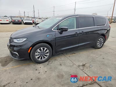 2023 CHRYSLER PACIFICA HYBRID TOURING L 2C4RC1L75PR626219 - główne zdjęcie licytacji z USA - miniatura
