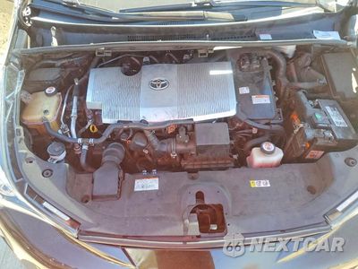 Zdjęcie 11 z 12 samochodu: 2018 TOYOTA PRIUS TWO VIN:JTDKBRFU8J3074350 - miniatura