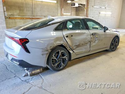 Trzecie zdjęcie samochodu z tyłu: 2025 KIA K5 GT LINE VIN:KNAG64J7XS5323992 - miniatura