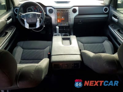 Zdjęcie 8 z 12 samochodu: 2016 TOYOTA TUNDRA CREWMAX SR5 VIN:5TFEY5F1XGX193030 - miniatura