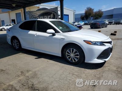 Czwarte zdjęcie samochodu z boku: 2019 TOYOTA CAMRY LE VIN:4T1B31HK1KU509758 - miniatura