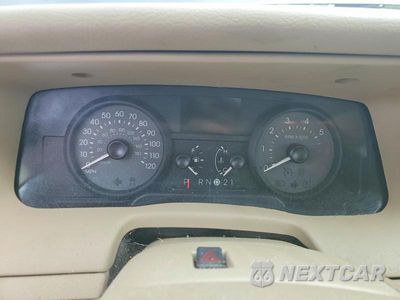 Zdjęcie 9 z 12 samochodu: 2007 MERCURY GRAND MARQUIS LS VIN:2MEFM75V97X615409 - miniatura