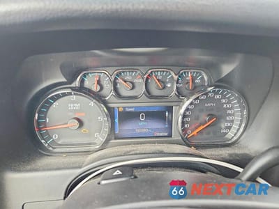 Zdjęcie 9 z 14 samochodu: 2015 CHEVROLET SUBURBAN K1500 LT VIN:1GNSKJKC2FR174986 - miniatura