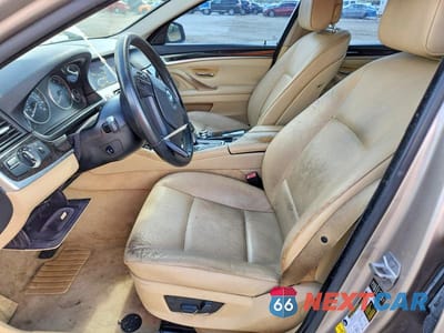 Zdjęcie 7 z 12 samochodu: 2013 BMW 528 I VIN:WBAXG5C53DD233428 - miniatura