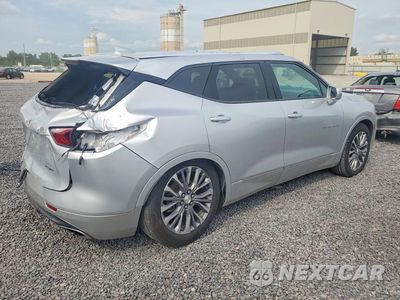 Trzecie zdjęcie samochodu z tyłu: 2019 CHEVROLET BLAZER PREMIER VIN:3GNKBFRS0KS657085 - miniatura