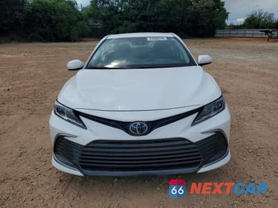 Piąte zdjęcie samochodu w środku: 2024 TOYOTA CAMRY LE VIN:4T1C11AKXRU849327 - miniatura