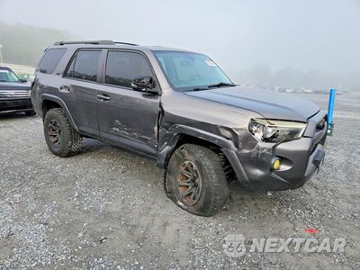 Czwarte zdjęcie samochodu z boku: 2015 TOYOTA 4RUNNER SR5 PREMIUM VIN:JTEBU5JR4F5237198 - miniatura
