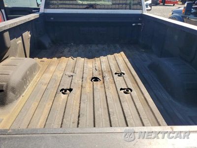 Zdjęcie 10 z 12 samochodu: 2024 GMC SIERRA K3500 SLE VIN:1GT39TEY1RF120841 - miniatura