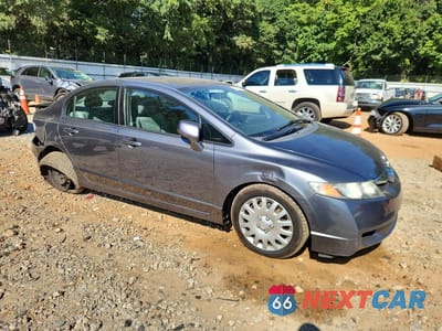 Czwarte zdjęcie samochodu z boku: 2010 HONDA CIVIC LX VIN:2HGFA1F53AH315549 - miniatura