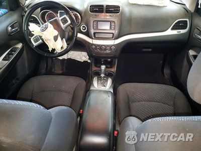 Zdjęcie 8 z 13 samochodu: 2020 DODGE JOURNEY SE VIN:3C4PDCAB9LT272333 - miniatura