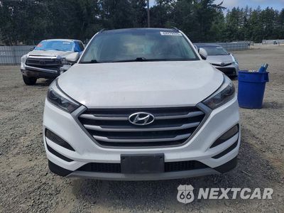 Piąte zdjęcie samochodu w środku: 2018 HYUNDAI TUCSON VALUE VIN:KM8J3CA23JU690474 - miniatura