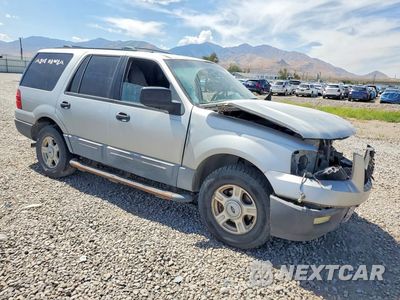 Czwarte zdjęcie samochodu z boku: 2004 FORD EXPEDITION XLT VIN:1FMPU16L34LA34718 - miniatura