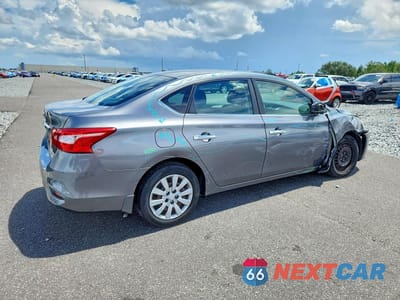 Trzecie zdjęcie samochodu z tyłu: 2018 NISSAN SENTRA S VIN:3N1AB7AP2JY273843 - miniatura