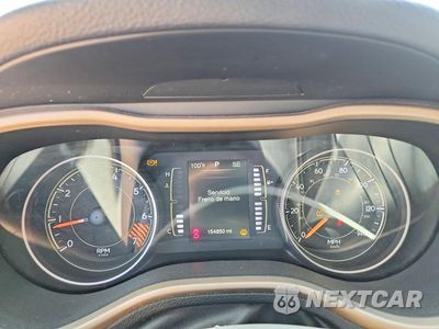Zdjęcie 9 z 13 samochodu: 2015 JEEP CHEROKEE VIN:1C4PJLCB3FW643345 - miniatura