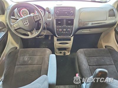 Zdjęcie 8 z 12 samochodu: 2011 DODGE GRAND CARAVAN EXPRESS VIN:2D4RN4DG5BR632771 - miniatura