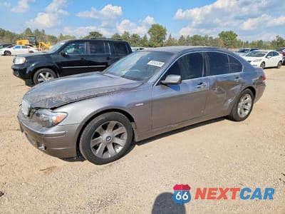 2008 BMW 750 I WBAHL83568DT12017 - główne zdjęcie licytacji z USA - miniatura
