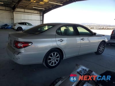 Trzecie zdjęcie samochodu z tyłu: 2004 LEXUS ES 330 VIN:JTHBA30G545051957 - miniatura