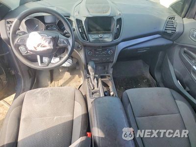 Zdjęcie 8 z 13 samochodu: 2019 FORD ESCAPE SE VIN:1FMCU9GD2KUA16982 - miniatura