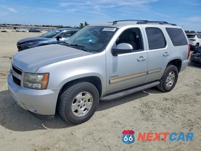 2011 CHEVROLET TAHOE K1500 LS 1GNSKAE08BR378266 - główne zdjęcie licytacji z USA - miniatura
