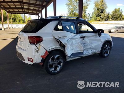 Trzecie zdjęcie samochodu z tyłu: 2023 HYUNDAI VENUE LIMITED VIN:KMHRC8A31PU244728 - miniatura