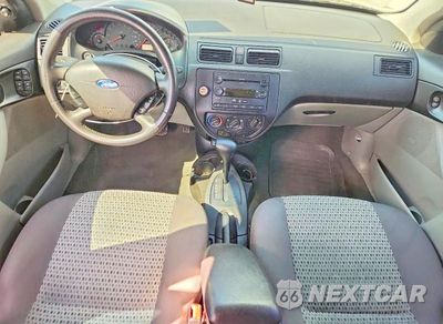 Zdjęcie 8 z 12 samochodu: 2007 FORD FOCUS ZX4 VIN:1FAFP34N17W242032 - miniatura