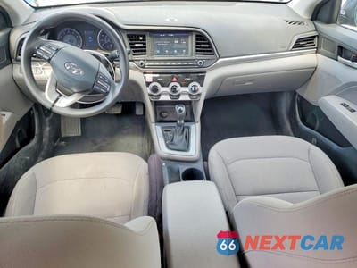 Zdjęcie 8 z 13 samochodu: 2019 HYUNDAI ELANTRA SEL VIN:5NPD84LF8KH420998 - miniatura