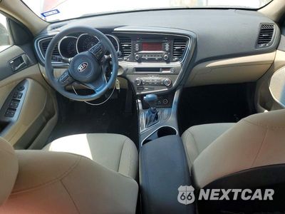 Zdjęcie 8 z 12 samochodu: 2015 KIA OPTIMA LX VIN:5XXGM4A72FG492317 - miniatura