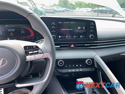 Zdjęcie 9 z 10 samochodu: 2025 HYUNDAI ELANTRA SEL SPORT VIN:KMHLM4DG0SU094579 - miniatura