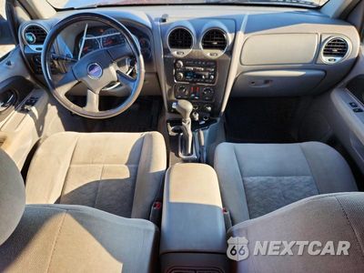 Zdjęcie 8 z 12 samochodu: 2005 GMC ENVOY VIN:1GKDT13S052371977 - miniatura