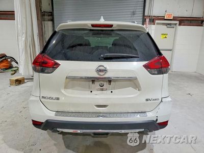 Zdjęcie 6 z 14 samochodu: 2018 NISSAN ROGUE SV VIN:5N1AT2MV9JC800949 - miniatura