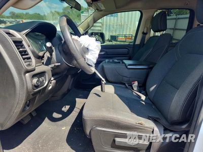 Zdjęcie 7 z 12 samochodu: 2019 RAM 1500 TRADESMAN VIN:1C6SRFCTXKN621427 - miniatura