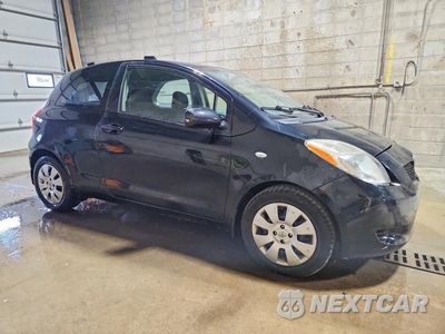 Czwarte zdjęcie samochodu z boku: 2008 TOYOTA YARIS BASE VIN:JTDJT923785212626 - miniatura