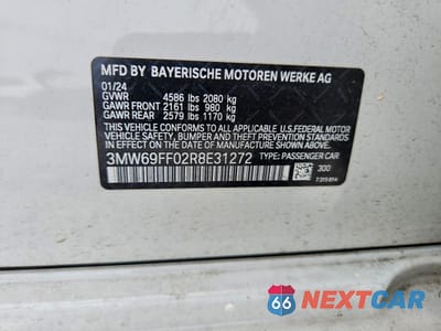 Zdjęcie 12 z 12 samochodu: 2024 BMW 330I VIN:3MW69FF02R8E31272 - miniatura