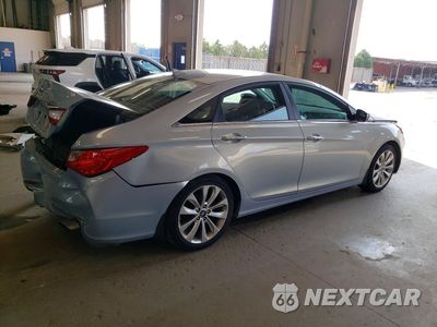 Trzecie zdjęcie samochodu z tyłu: 2013 HYUNDAI SONATA SE VIN:5NPEC4ACXDH674324 - miniatura