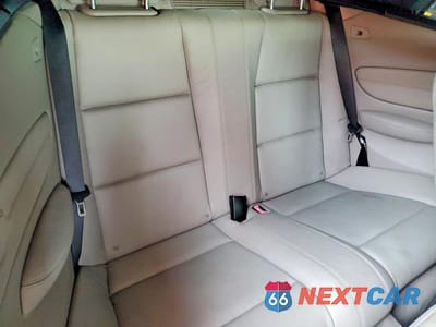 Zdjęcie 10 z 12 samochodu: 2010 BMW 135 I VIN:WBAUN9C58AVK41451 - miniatura