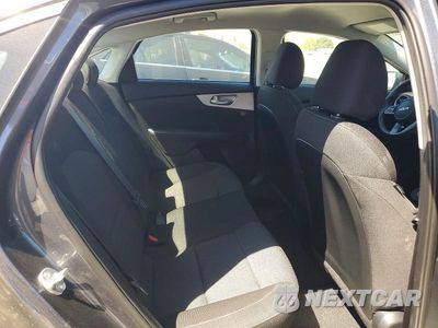 Zdjęcie 10 z 12 samochodu: 2024 KIA FORTE LXS VIN:3KPF24ADXRE712372 - miniatura