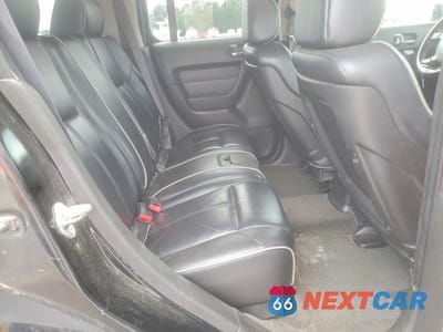 Zdjęcie 11 z 13 samochodu: 2006 HUMMER H3 VIN:5GTDN136768309329 - miniatura