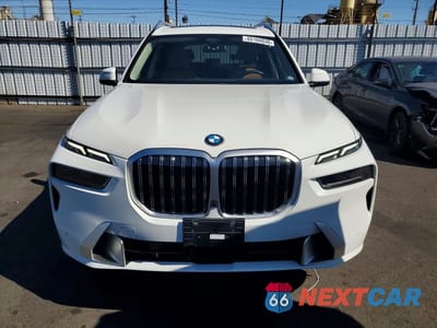 Piąte zdjęcie samochodu w środku: 2024 BMW X7 XDRIVE40I VIN:5UX23EM01R9T68413 - miniatura