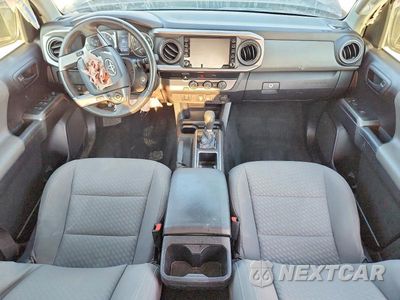 Zdjęcie 8 z 13 samochodu: 2020 TOYOTA TACOMA SR5 V6 VIN:3TMAZ5CN6LM122748 - miniatura