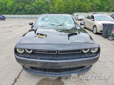 Piąte zdjęcie samochodu w środku: 2017 DODGE CHALLENGER GT VIN:2C3CDZGG2HH622717 - miniatura