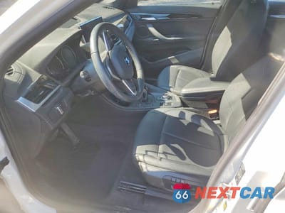 Zdjęcie 7 z 14 samochodu: 2021 BMW X1 XDRIVE28I VIN:WBXJG9C04M5S32449 - miniatura