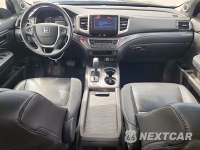 Zdjęcie 8 z 14 samochodu: 2017 HONDA PILOT EXL VIN:5FNYF6H56HB092684 - miniatura