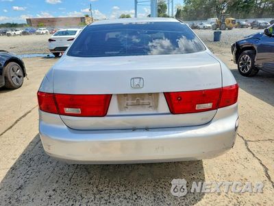 Zdjęcie 6 z 12 samochodu: 2005 HONDA ACCORD EX VIN:1HGCM55705A178871 - miniatura