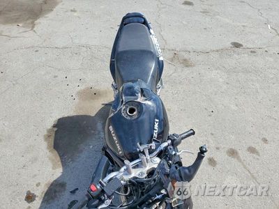 Piąte zdjęcie samochodu w środku: 2002 SUZUKI GSF600 S VIN:JS1GN7AA422100586 - miniatura