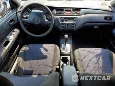 Zdjęcie 8 z 12 samochodu: 2002 MITSUBISHI LANCER LS VIN:JA3AJ36E52U053776 - miniatura
